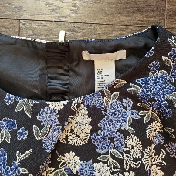 H&M Floral Jacquard Sleeveless Cocktail Dress Size 14 - Picture 3 of 5